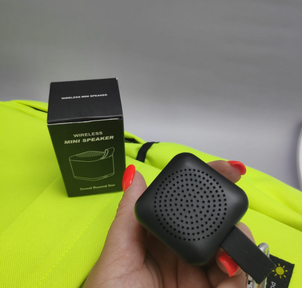 Стерео колонка - брелок Slaigo mini, TWS, Bluetooth (идеальный звук в миниатюре)